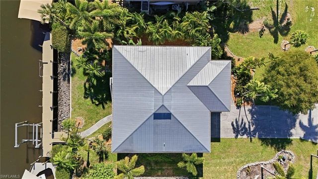 16368 Estuary CT, Bokeelia, FL 33922