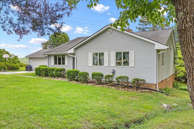 2522 Cindy Street, Athens, TN 37303