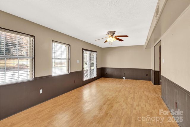 248 Arlie Loop, Statesville, NC 28677