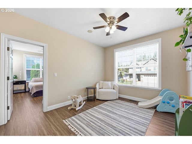 2298 37TH St, Springfield, OR 97477