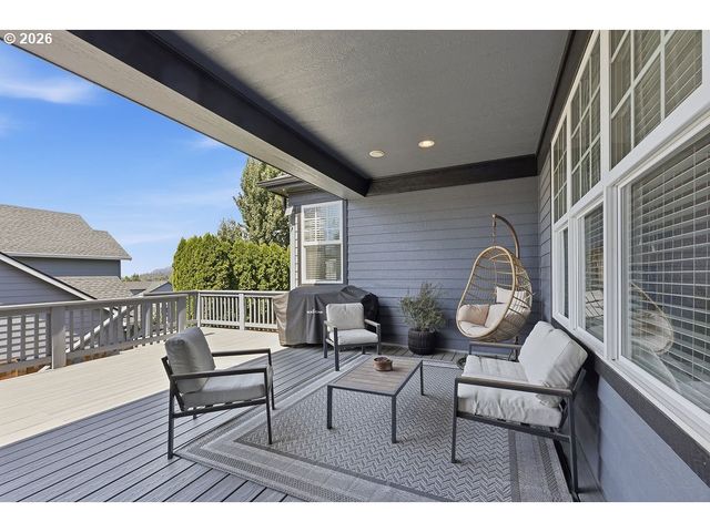 2298 37TH St, Springfield, OR 97477