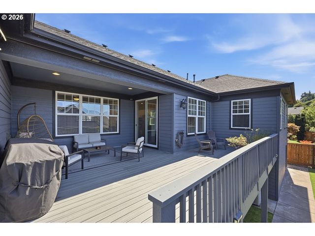 2298 37TH St, Springfield, OR 97477