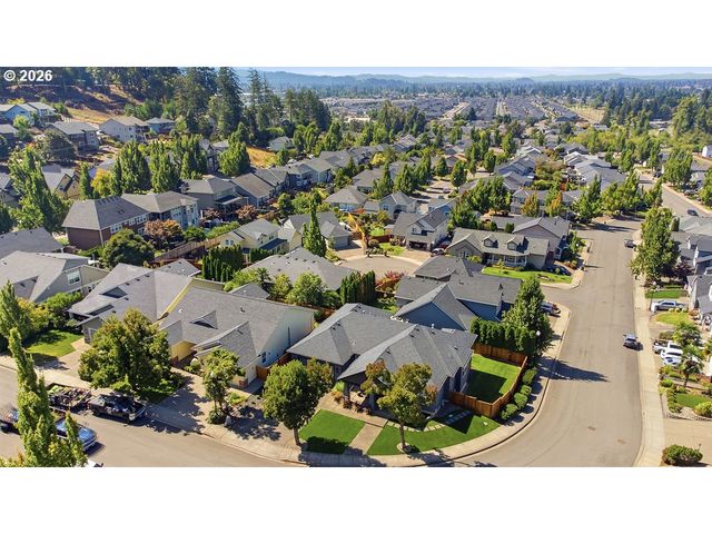 2298 37TH St, Springfield, OR 97477