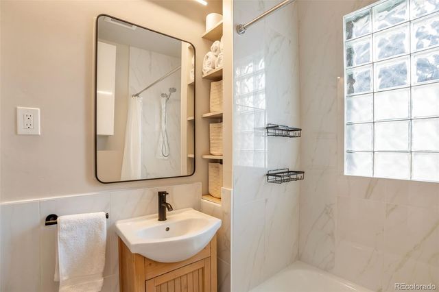 2222 W 42nd Avenue, Denver, CO 80211