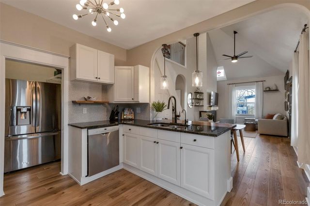 2222 W 42nd Avenue, Denver, CO 80211