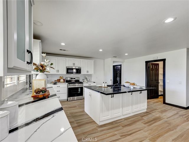 37981 Gallery Lane, Beaumont, CA 92223