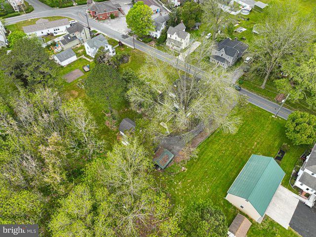 8318 LANGMAID RD, Newark, MD 21841