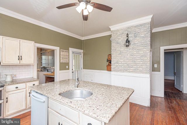 8318 LANGMAID RD, Newark, MD 21841