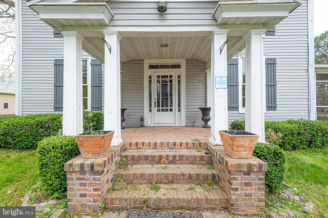 8318 LANGMAID RD, Newark, MD 21841