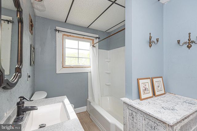 8318 LANGMAID RD, Newark, MD 21841