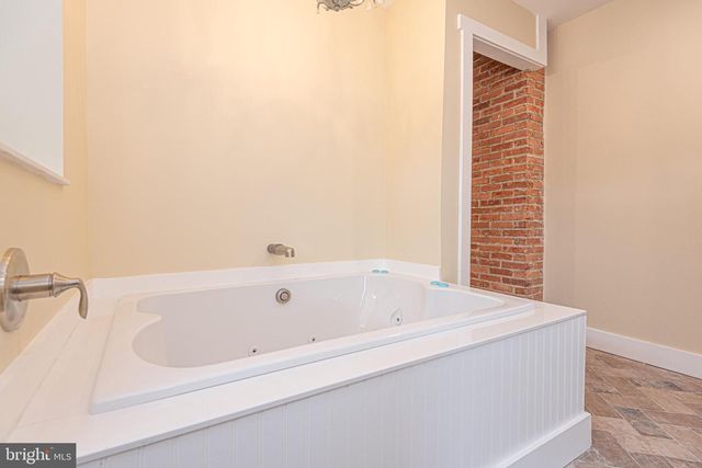 8318 LANGMAID RD, Newark, MD 21841