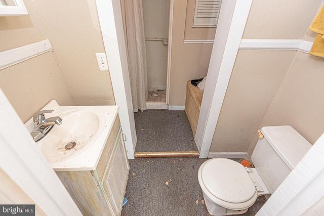 8318 LANGMAID RD, Newark, MD 21841