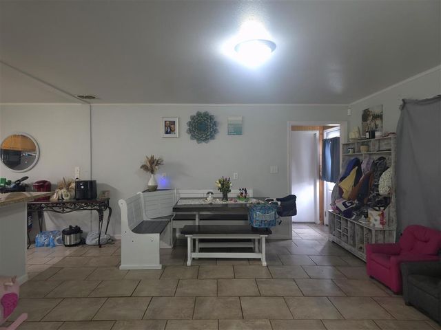 438 N Kingston Sq Square, Lake Charles, LA 70611