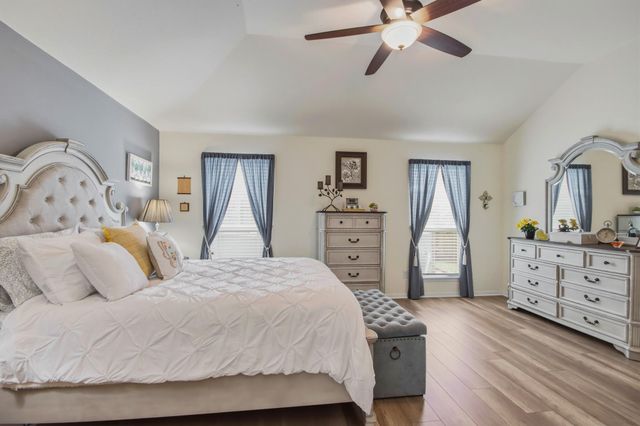 9906 Knob Hollow Way, Conroe, TX 77385