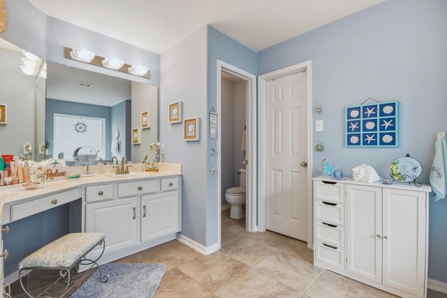 9906 Knob Hollow Way, Conroe, TX 77385