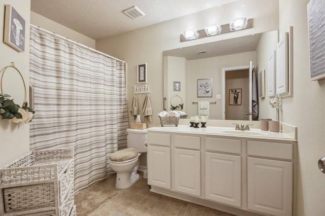 9906 Knob Hollow Way, Conroe, TX 77385