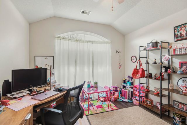 9906 Knob Hollow Way, Conroe, TX 77385