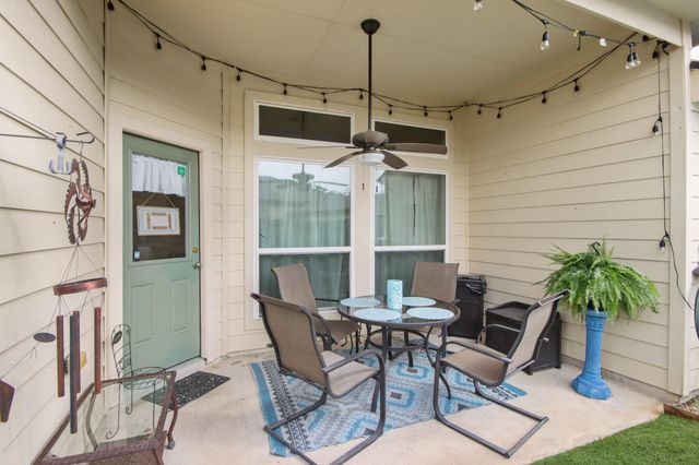 9906 Knob Hollow Way, Conroe, TX 77385