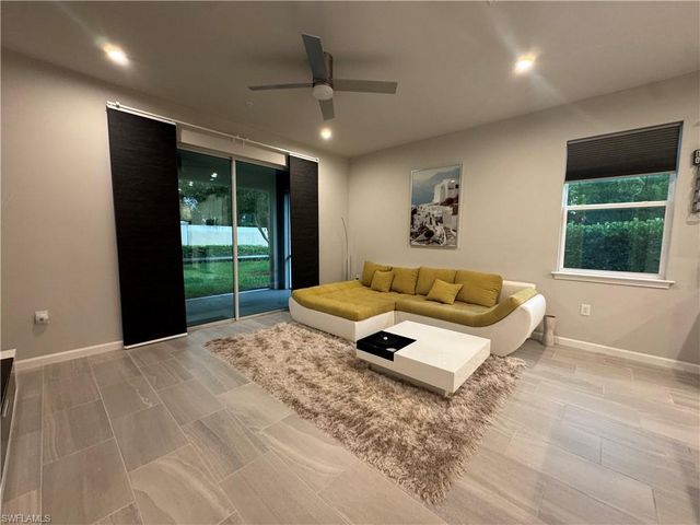 4546 Arboretum CIR 104, Naples, FL 34112