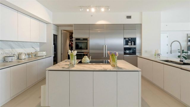 5000 Island Estates Dr 1201, Aventura, FL 33160