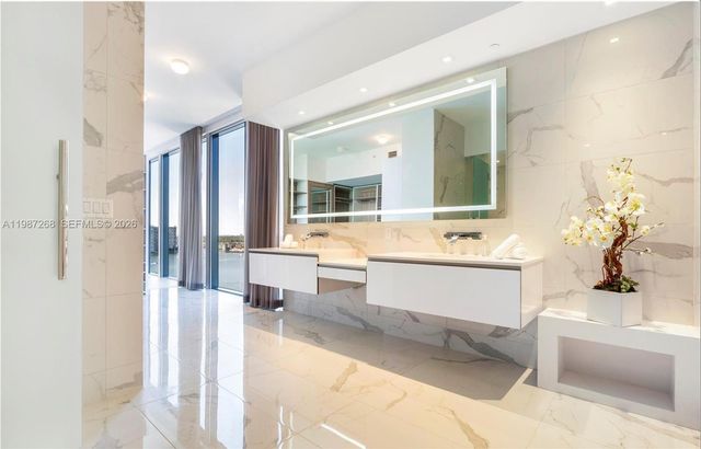 5000 Island Estates Dr 1201, Aventura, FL 33160