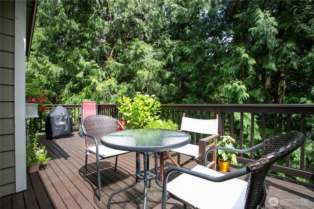 192 Harbor View Drive, Bellingham, WA 98229