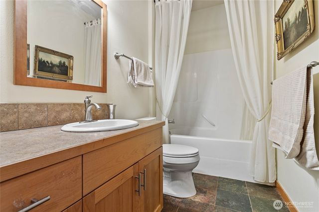 192 Harbor View Drive, Bellingham, WA 98229