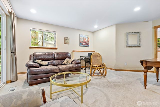 192 Harbor View Drive, Bellingham, WA 98229