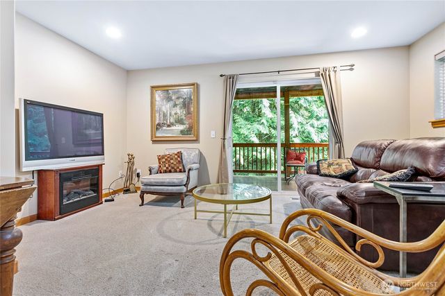 192 Harbor View Drive, Bellingham, WA 98229
