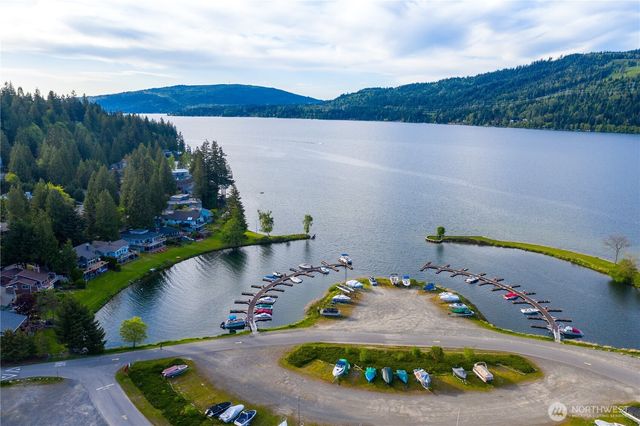 192 Harbor View Drive, Bellingham, WA 98229