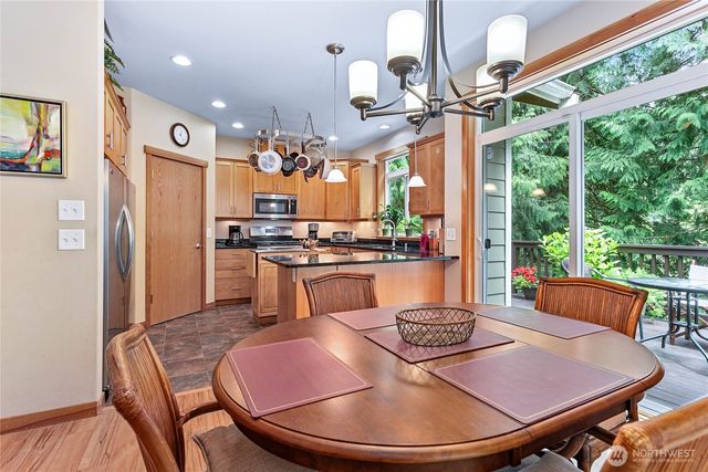 192 Harbor View Drive, Bellingham, WA 98229