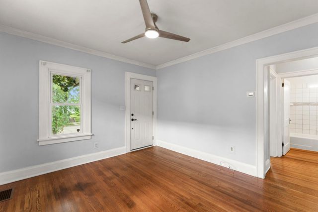 4126 Sheridan Avenue N, Minneapolis, MN 55412