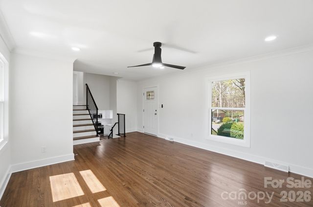 3545 Sargeant Drive, Charlotte, NC 28217