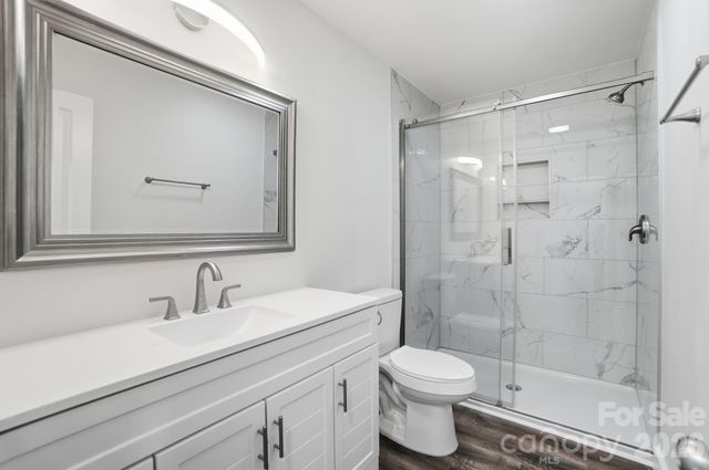 3545 Sargeant Drive, Charlotte, NC 28217