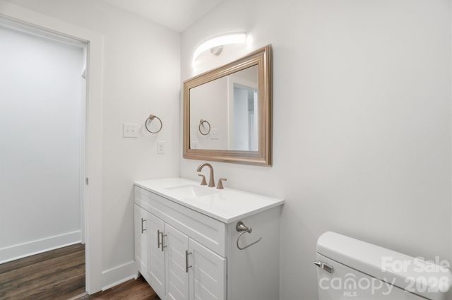 3545 Sargeant Drive, Charlotte, NC 28217