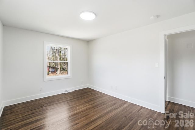 3545 Sargeant Drive, Charlotte, NC 28217