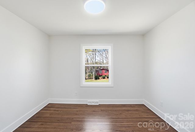 3545 Sargeant Drive, Charlotte, NC 28217