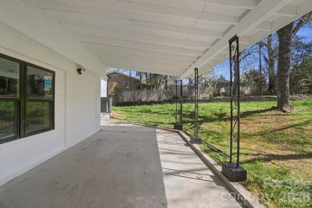 3545 Sargeant Drive, Charlotte, NC 28217