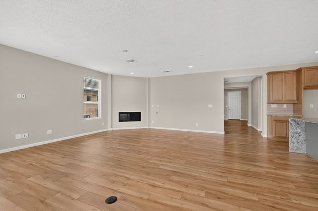34 Wirecrest, Santa Fe, NM 87508