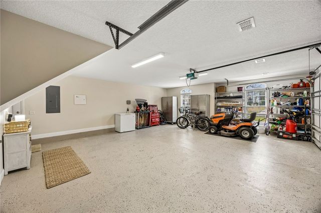 240 Osprey Circle, St Marys, GA 31558