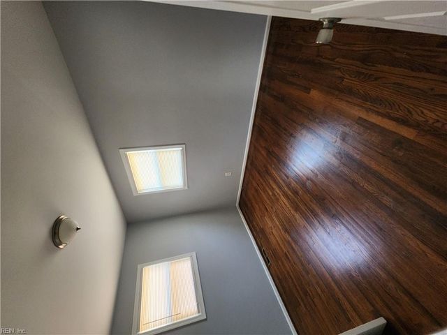 420 Greenbriar AVE, Hampton, VA 23661