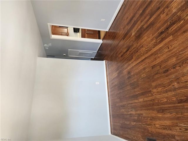 420 Greenbriar AVE, Hampton, VA 23661