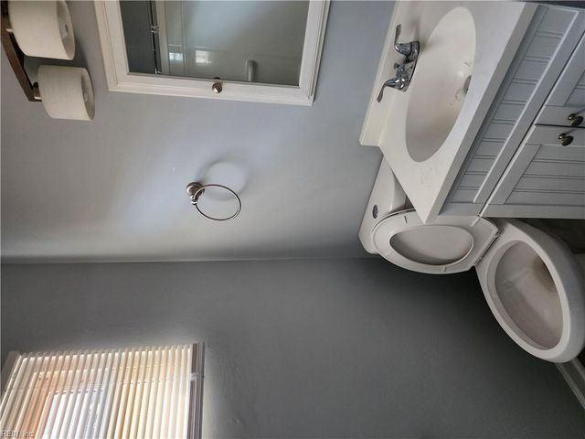 420 Greenbriar AVE, Hampton, VA 23661