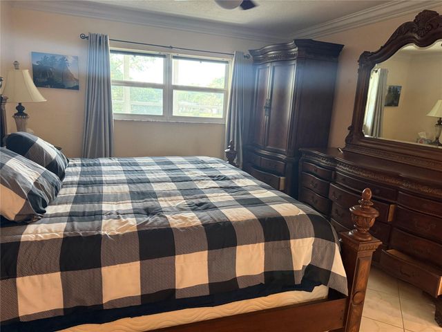 3531 NW 50th Ave 512, Lauderdale Lakes, FL 33319