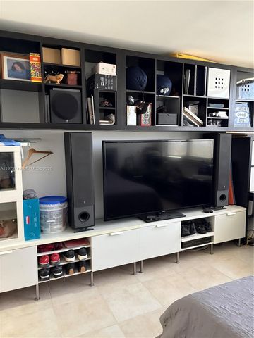 2100 Sans Souci Blvd A1409, North Miami, FL 33181