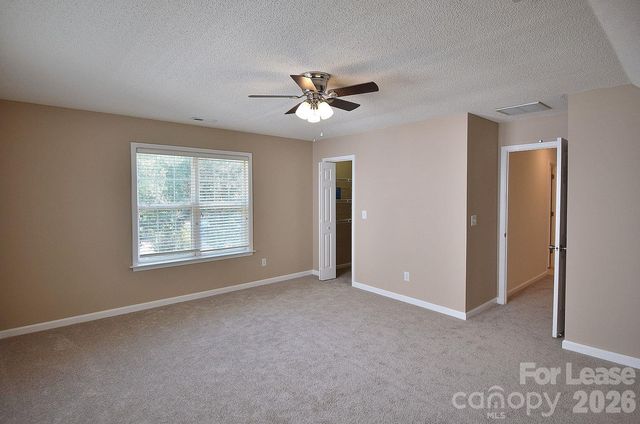 2941 Glen Summit Drive, Charlotte, NC 28270