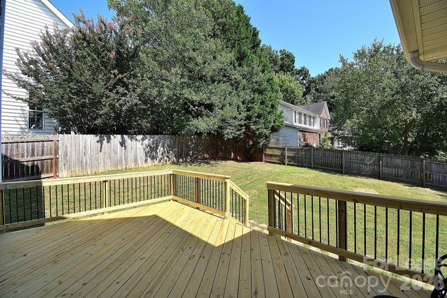 2941 Glen Summit Drive, Charlotte, NC 28270