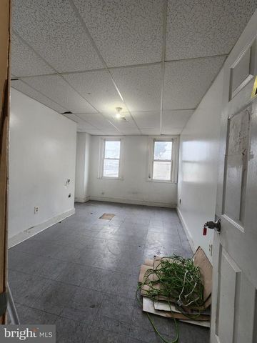 3038 W 2ND ST, Chester, PA 19013