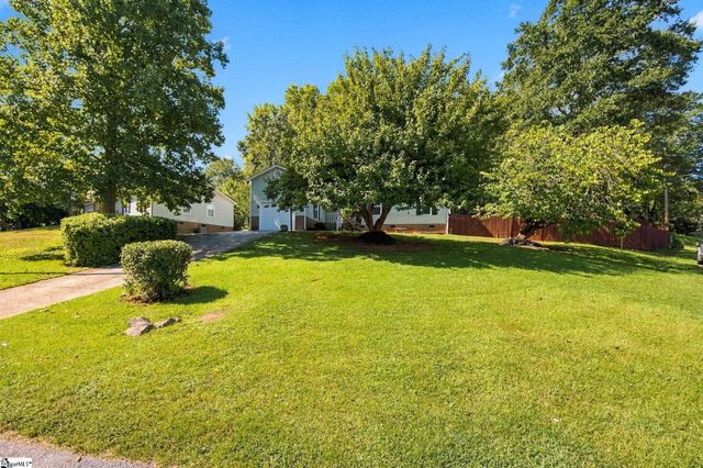 216 N Celestial Drive, Greer, SC 29651