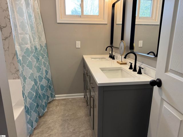 23 Gardenia Drive, Greenville, SC 29617